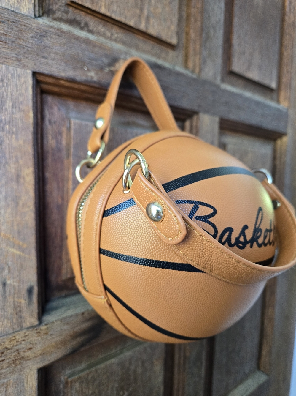 Novelty Basketball Purse - Picture 2 of 6